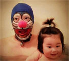 日本の父親と娘の入浴風景の写真が話題に