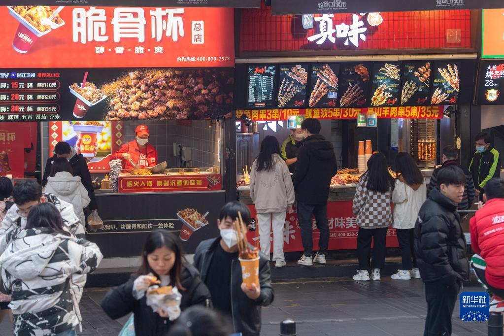 景気回復目指したキャンペーン展開する重慶市
