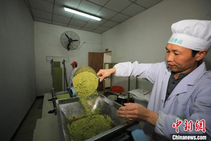 抹茶麺加工場を訪ねて　貴州省江口