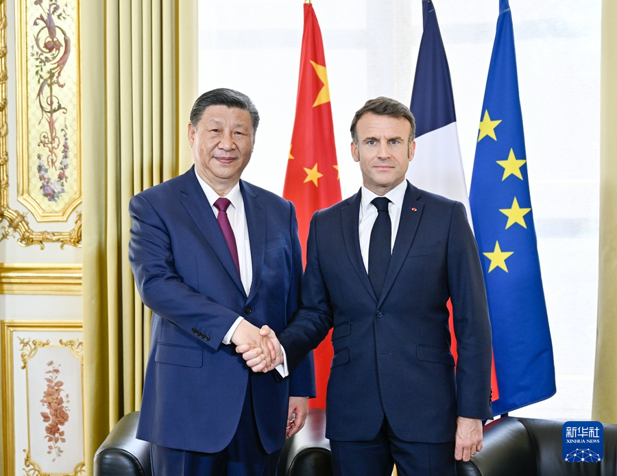 現地時間6日午後、習主席はフランスのマクロン大統領とパリのエリゼ宮殿で会談した。（撮影・殷博古）