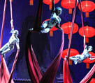 米で中国雑技版「クルミ割り人形」を上演