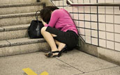 東京「ワーカホリック」の疲れた写真